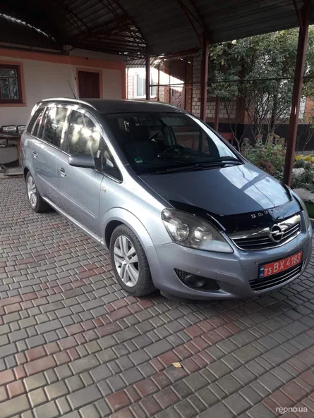 Opel Zafira 2009