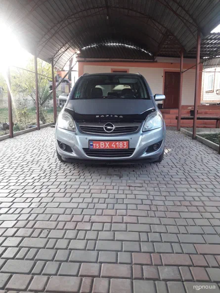 Opel Zafira 2009