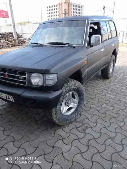 Mitsubishi Pajero 1998 - 27