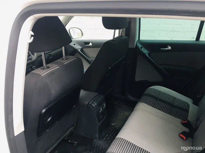 Volkswagen Tiguan 2011 - 7