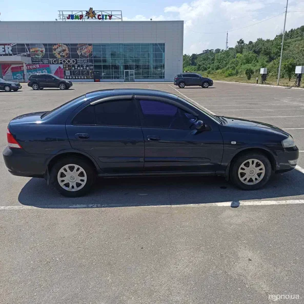 Nissan Almera 2007 - 11