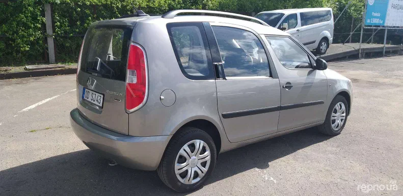 Skoda Roomster 2011 - 5
