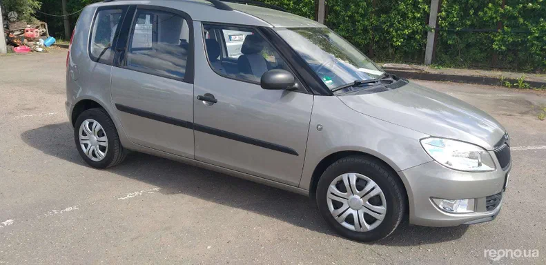 Skoda Roomster 2011