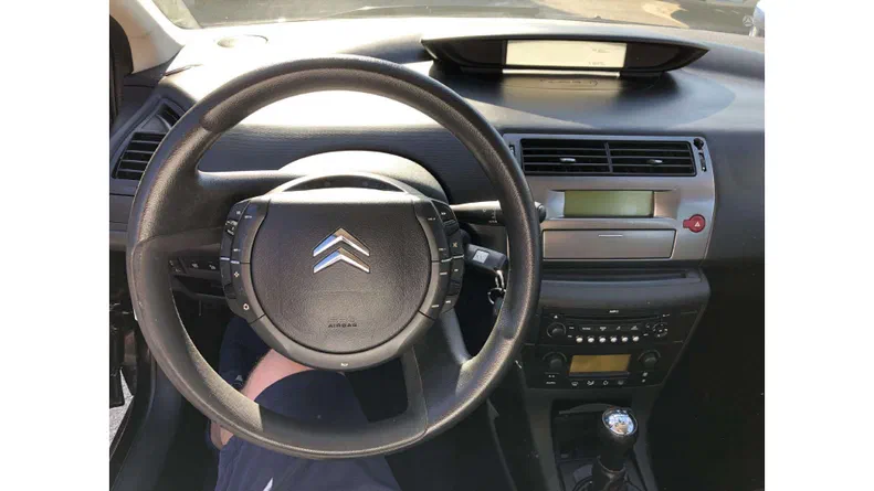 Citroen C4 2010 - 10