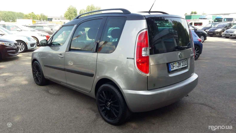 Skoda Roomster 2012