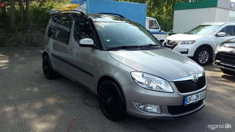 Skoda Roomster 2012