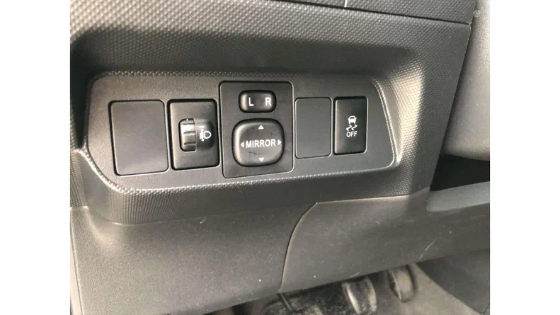 Toyota Auris 2009 - 17