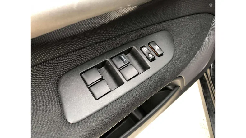 Toyota Auris 2009 - 18