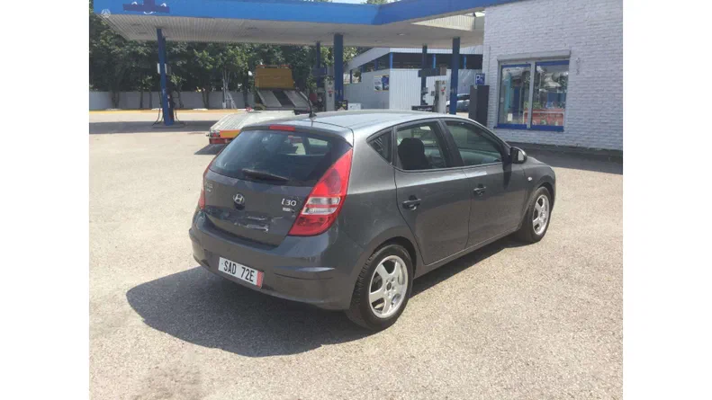 Hyundai i30 2010 - 5