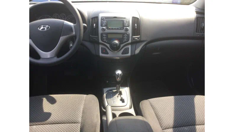 Hyundai i30 2010 - 8