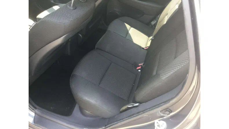 Hyundai i30 2010 - 15