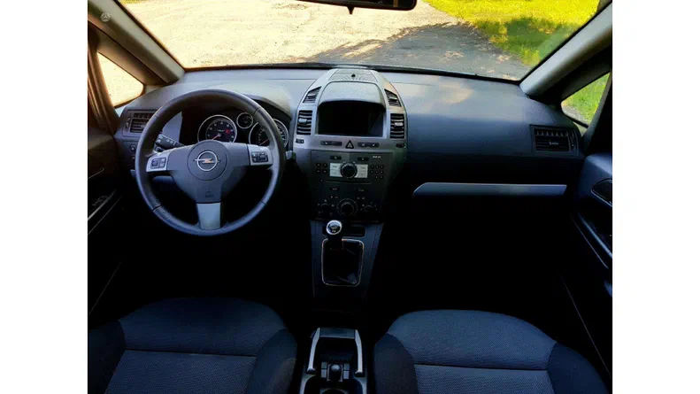 Opel Zafira 2008