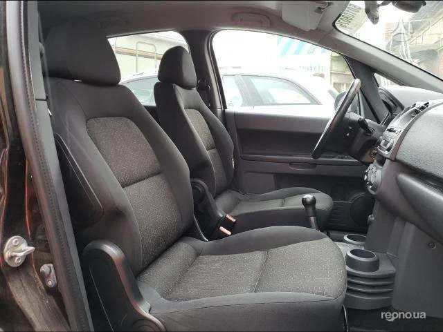 Mitsubishi Colt 2010 - 7