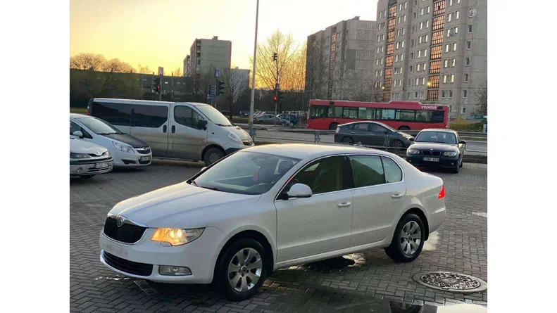 Skoda Superb 2010