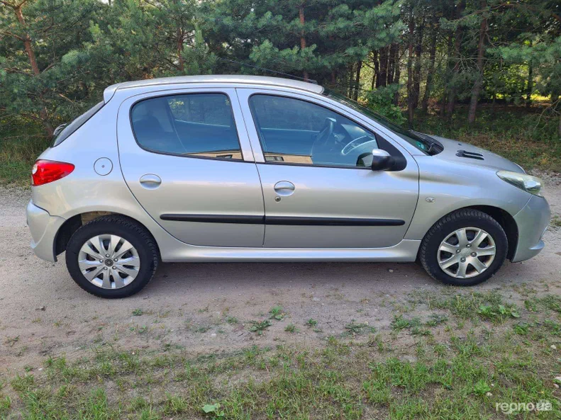 Peugeot 206 2011