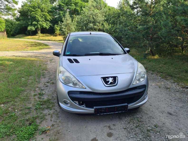 Peugeot 206 2011