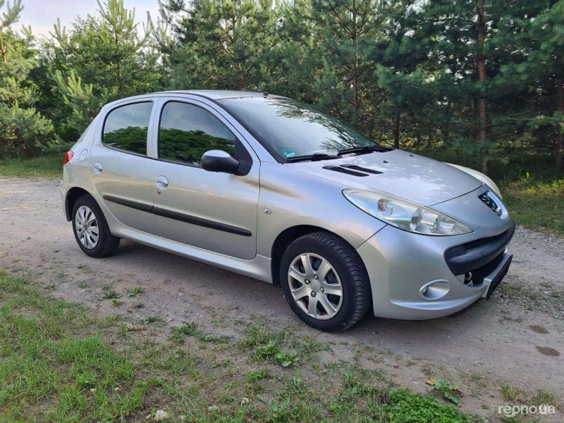 Peugeot 206 2011