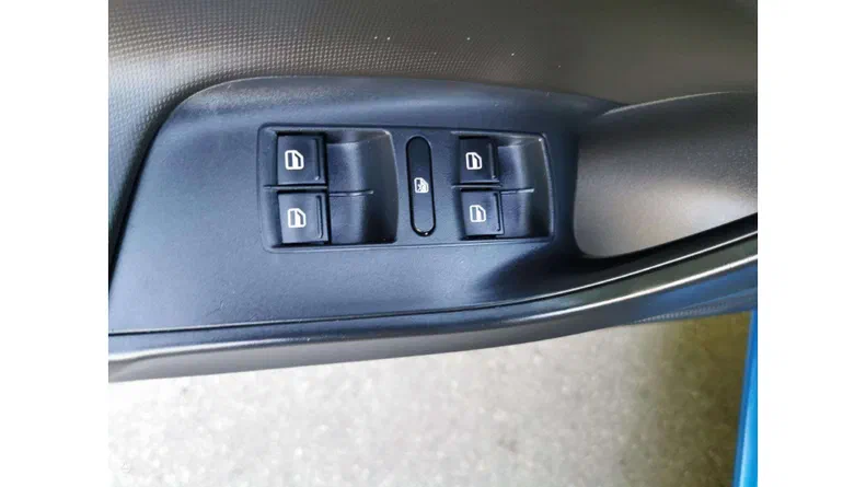 SEAT Ibiza 2010 - 18