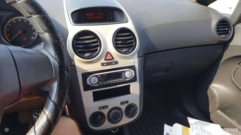 Opel Corsa 2009 - 17