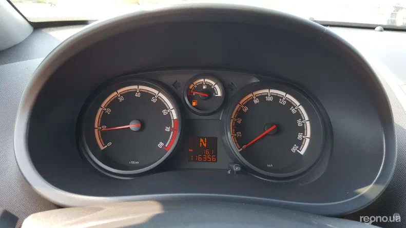 Opel Corsa 2009 - 18