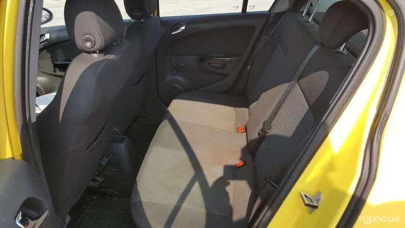 Opel Corsa 2009 - 20