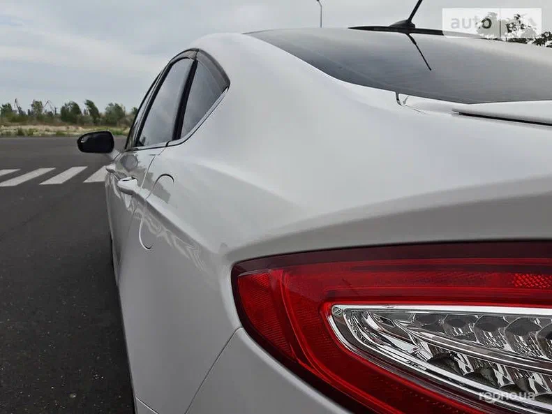 Ford Fusion 2015 - 8