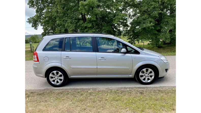 Opel Zafira 2009