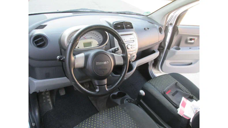 Daihatsu Sirion 2008 - 6