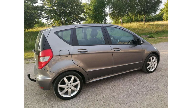 Mercedes-Benz A-Класс 2009