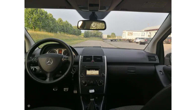 Mercedes-Benz A-Класс 2009