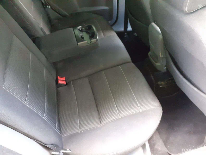 Ford Focus 2010 - 10