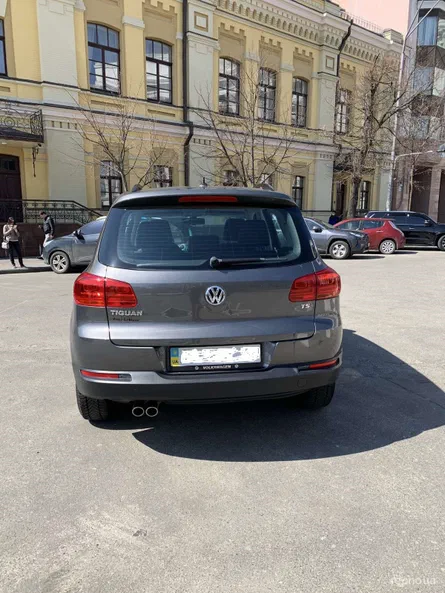 Volkswagen Tiguan 2015