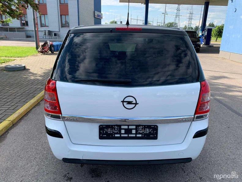 Opel Zafira 2009