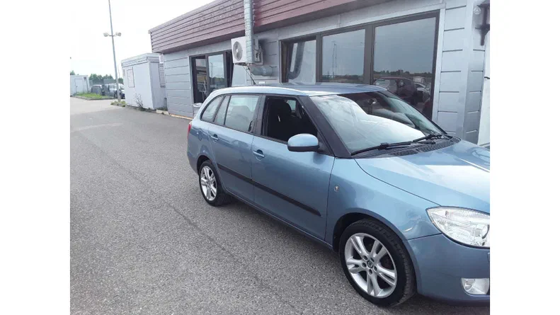 Skoda Fabia 2008 - 6