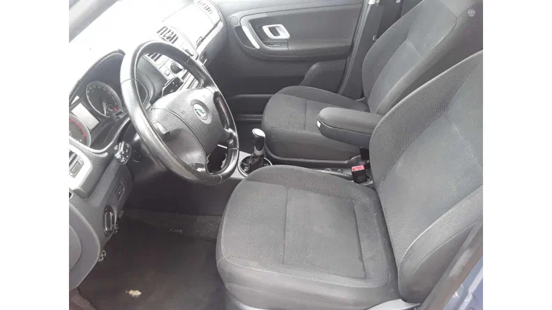 Skoda Fabia 2008 - 10