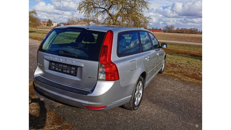 Volvo V70 2009