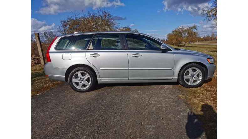 Volvo V70 2009