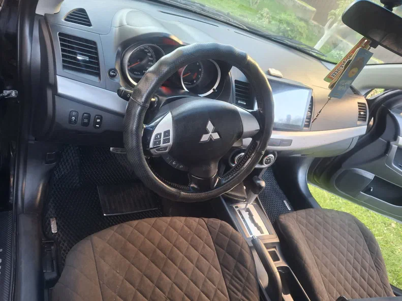 Mitsubishi Lancer 2008 - 5