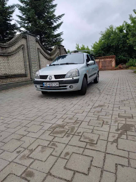 Renault Clio 2004 - 3