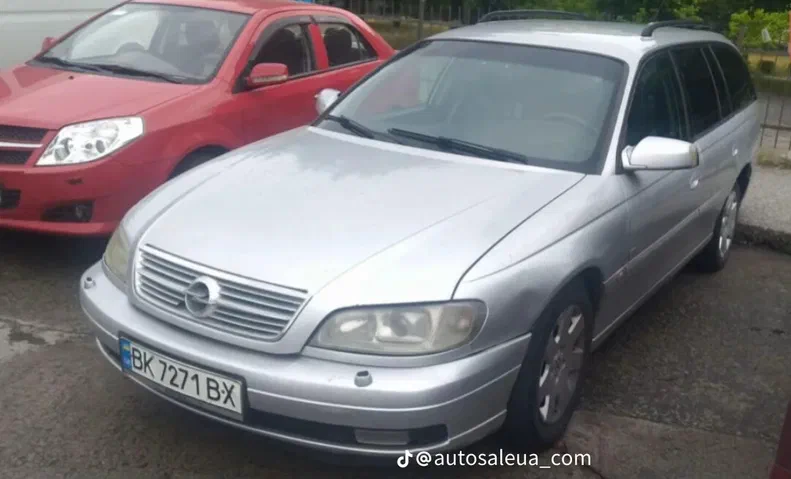 Opel Omega 2001 - 1