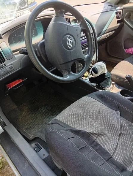 Hyundai Elantra 2010 - 3