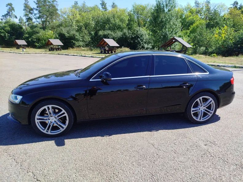 Audi A4 2013 - 1