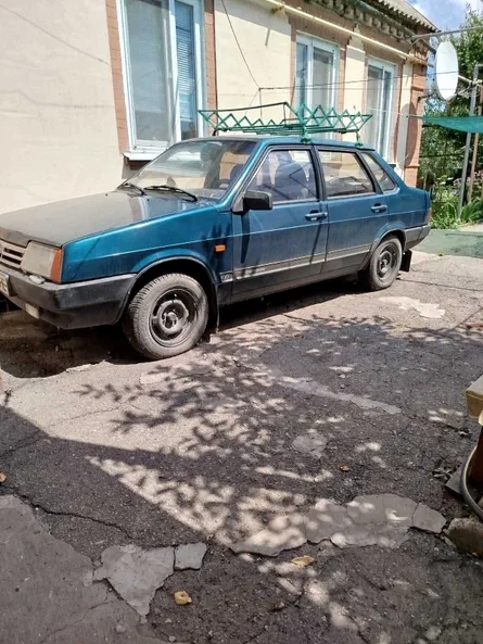 Lada (ВАЗ) 21099 2000 - 1