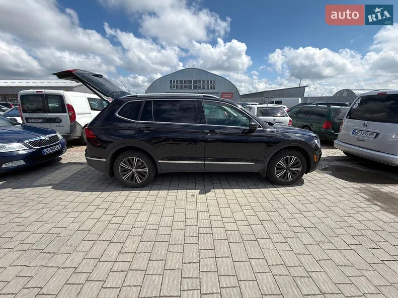 Volkswagen Tiguan 2019 - 2