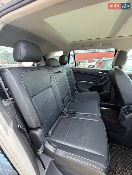 Volkswagen Tiguan 2019 - 9