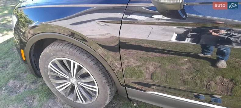 Volkswagen Tiguan 2019 - 1
