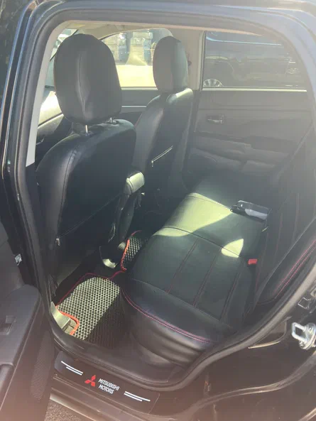 Mitsubishi ASX 2010 - 9