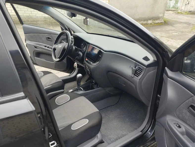 Kia Rio 2007 - 6