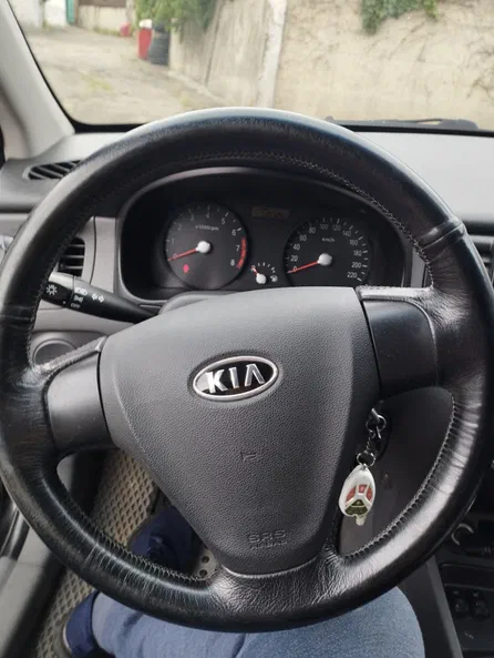 Kia Rio 2007 - 2