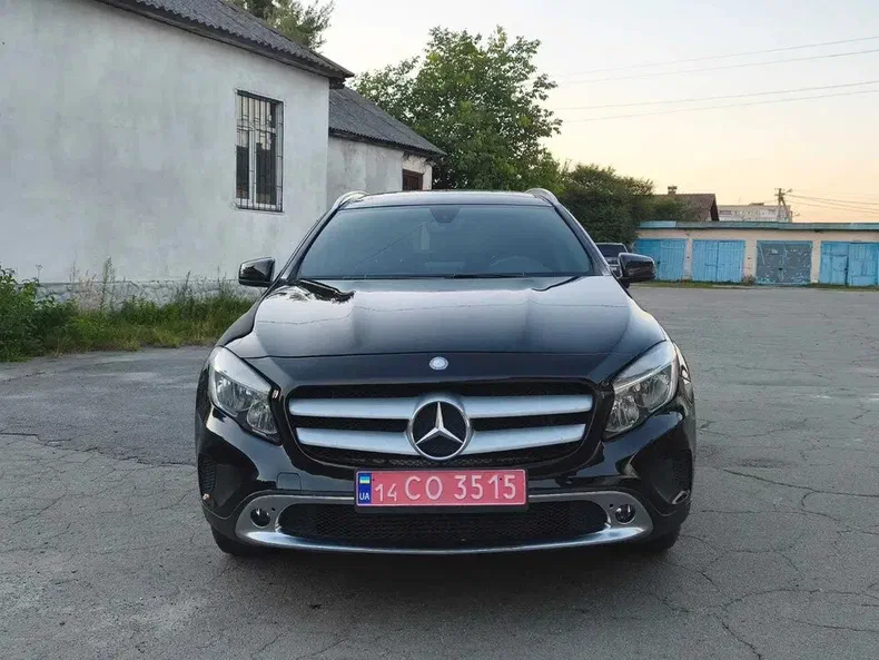 Mercedes-Benz GLA 2016 - 1